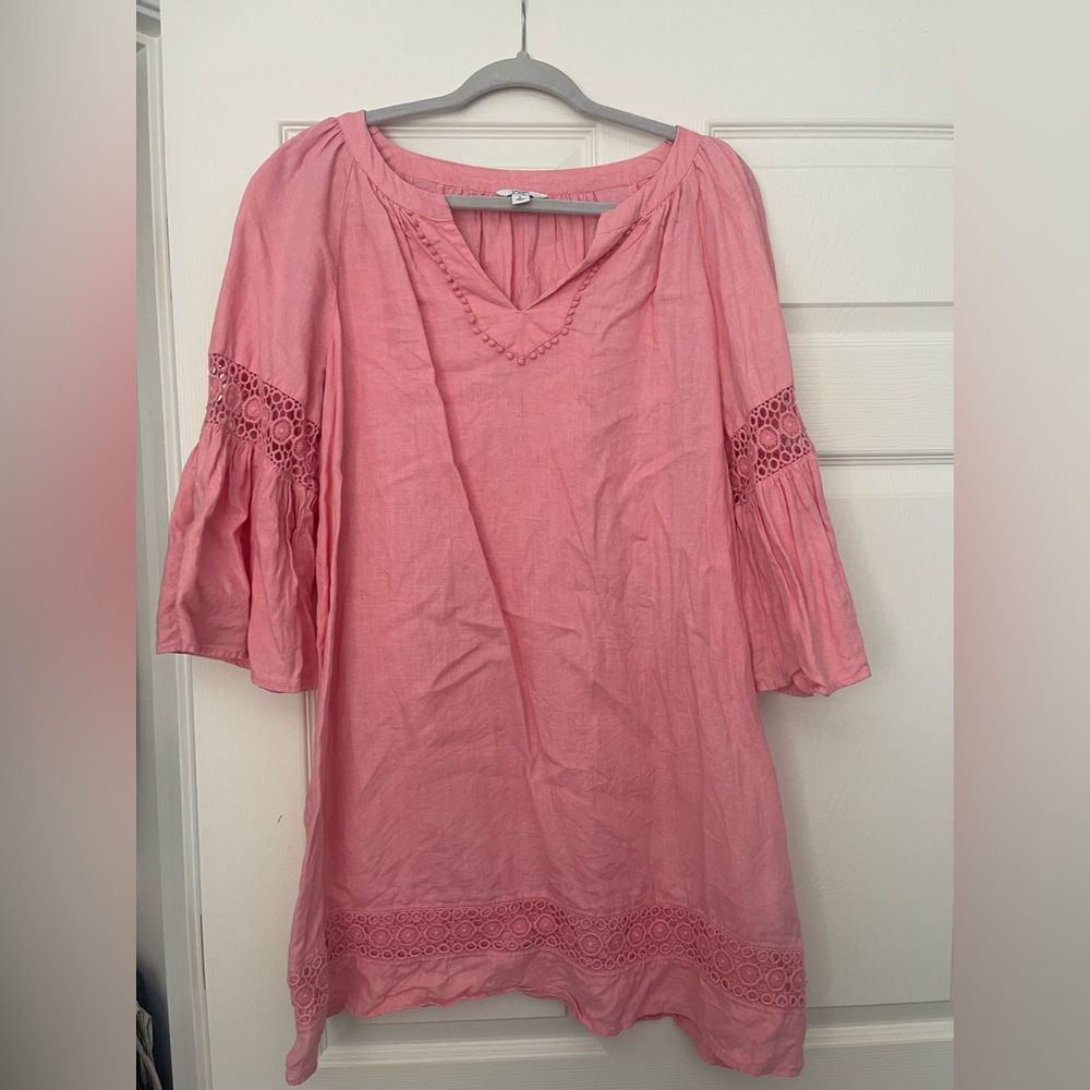 Crown & Ivy Coral Blouse with Crochet Trim